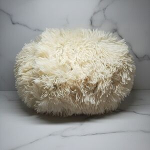 Fluffy Cream Pouf